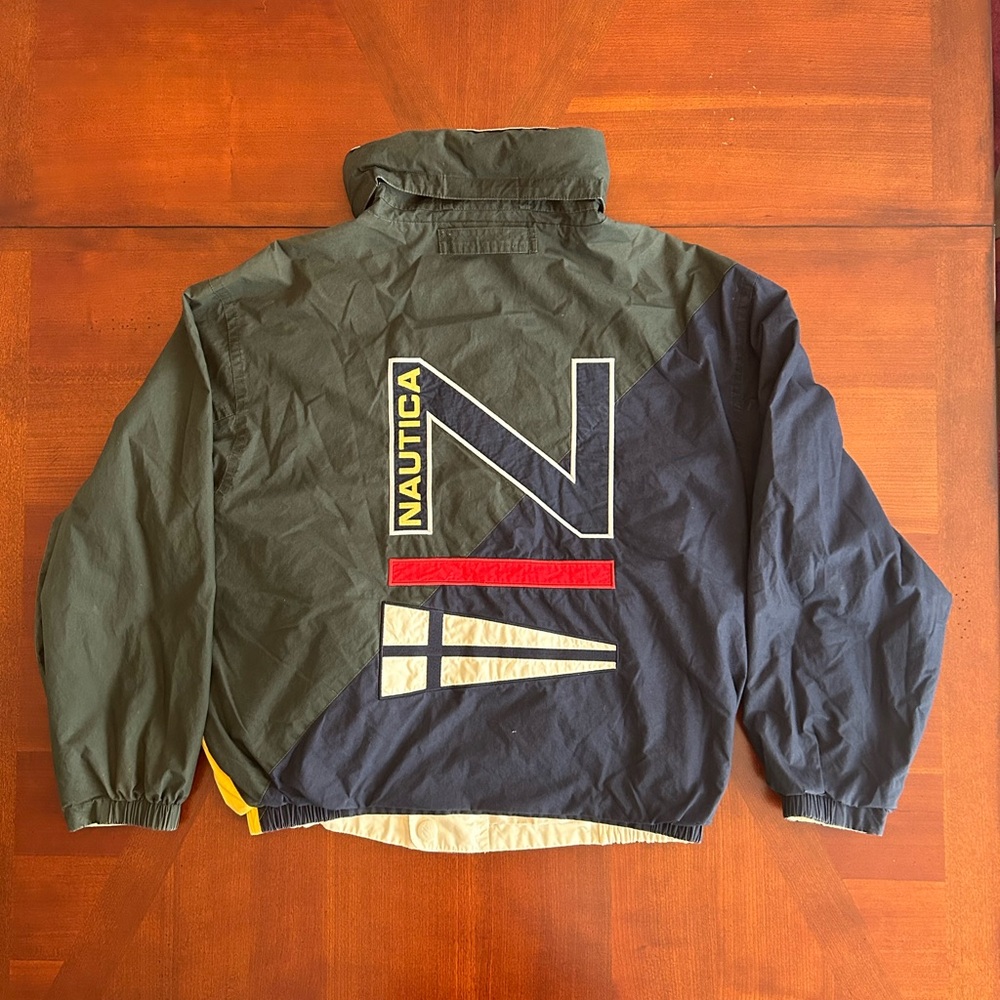 Vintage Nautica Men’s Medium-weight Reversible Rain Jacket with hooded collar - Picture 5 of 16